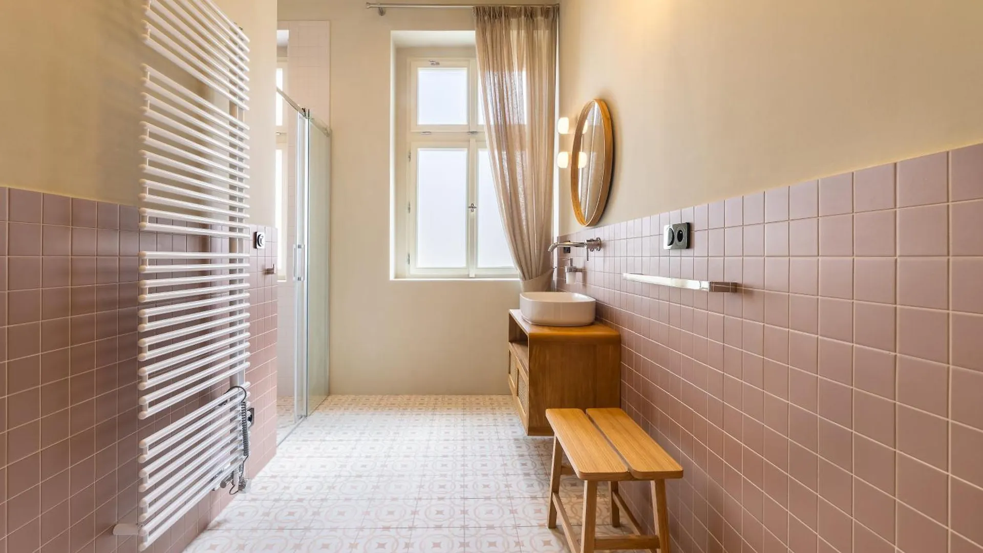 Luxury 2 Bedroom Apartment With Ac In The Old Town Praga 0*,  Repubblica Ceca