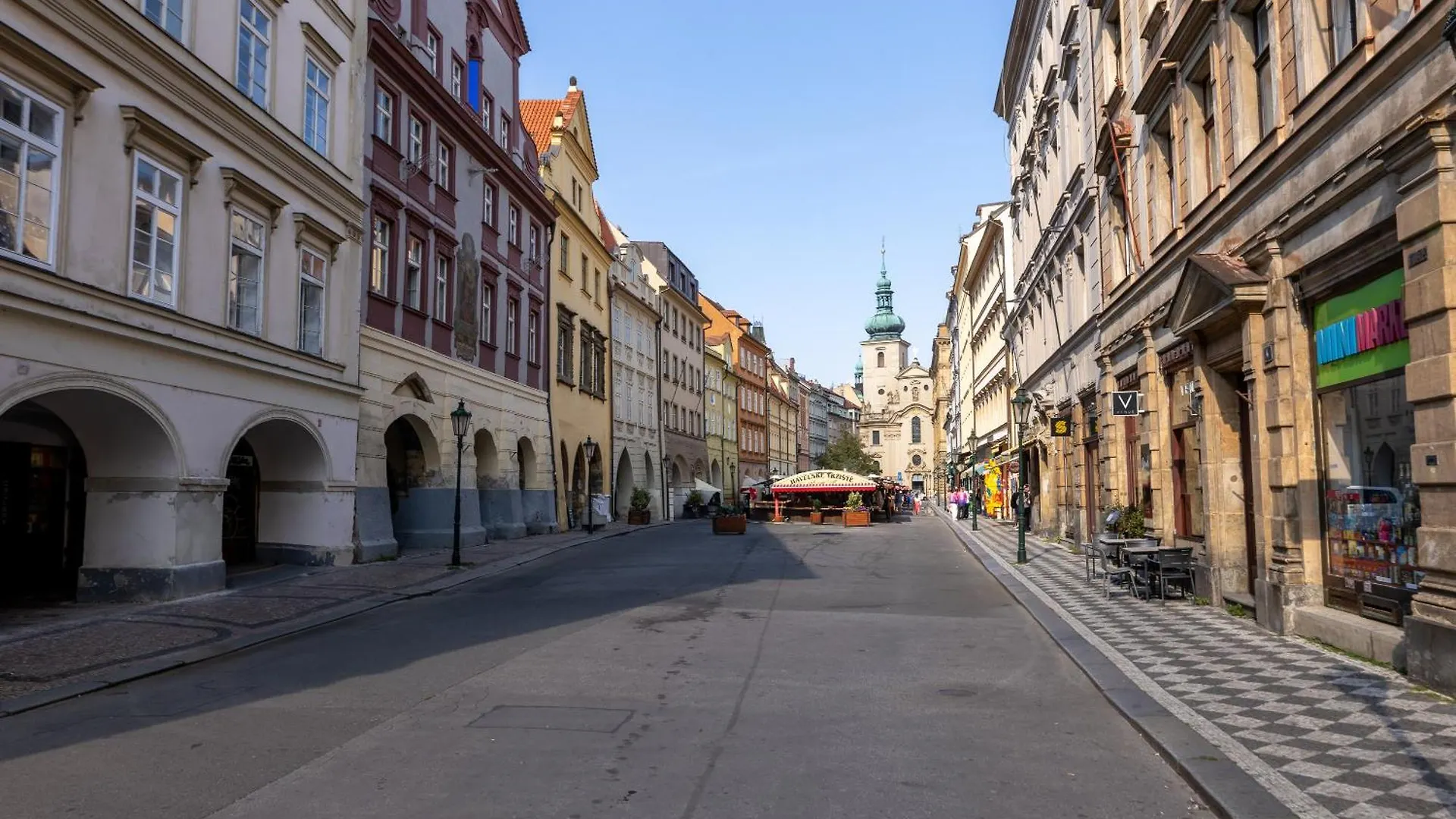 Luxury 2 Bedroom Apartment With Ac In The Old Town Praga 0*,  Repubblica Ceca